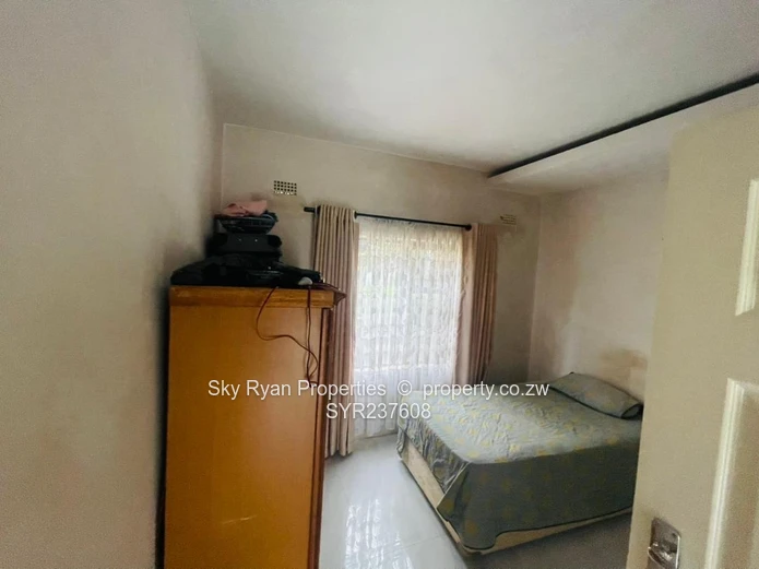 Glen Lorne Mothercare Double Storey For Sale