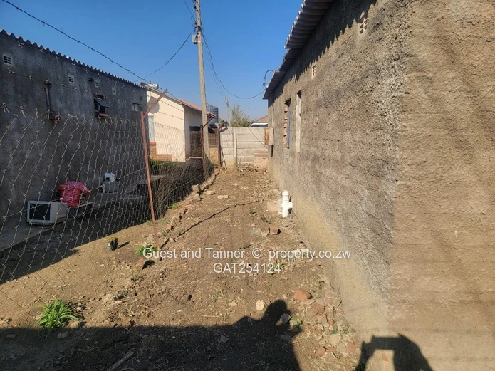 2-Bedroom Cottage for Sale – Tynwald/Lenana Park