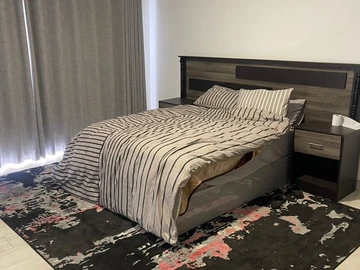 3 Bedroom Flat & Apartment