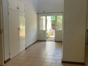 2 Bedroom Garden Flat