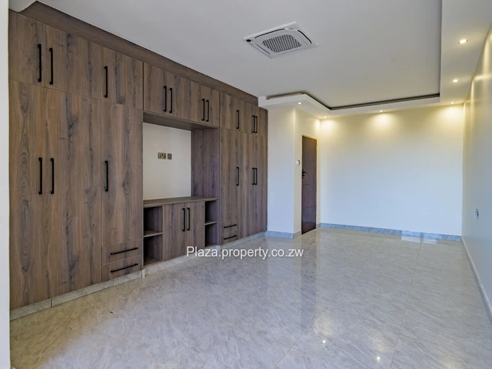 Modern 4-Bedroom Semi-Detached Duplex Cluster Units