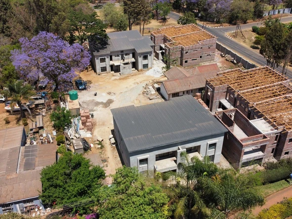 3 Bedroom Flat & Apartment