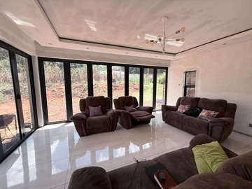 8 Bedroom House