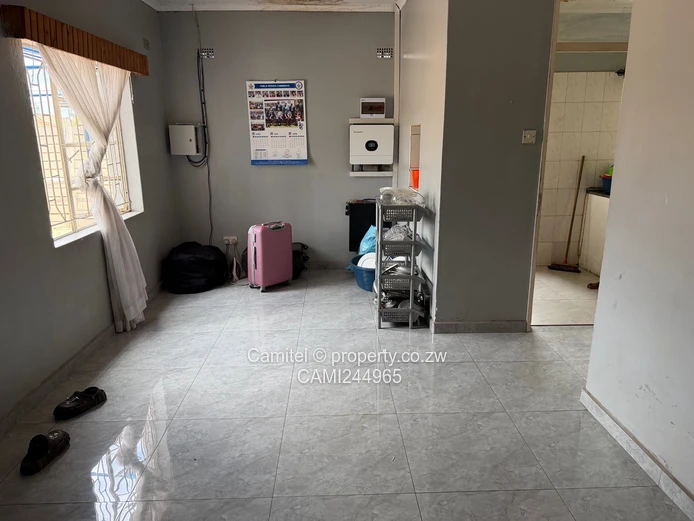 3-Bed House in Matidoda, Harare West — Borehole & Paved Yard