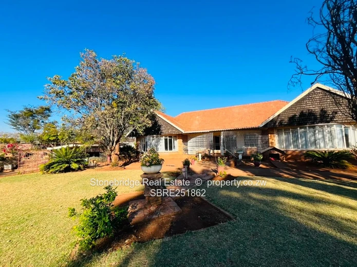 3 Bedroomed House in Newton West for sale