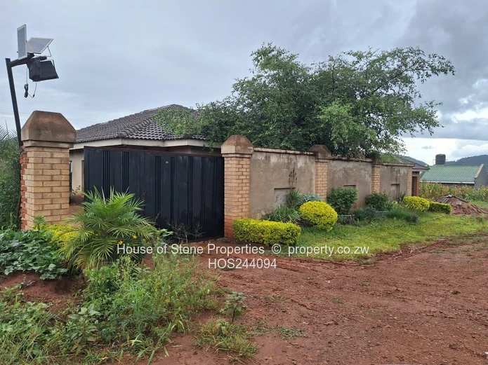 Spacious 5 Bedroom Family Home in Mazowe 