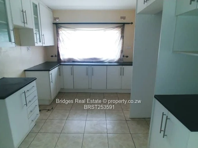 House For sale Uplands Waterfalls