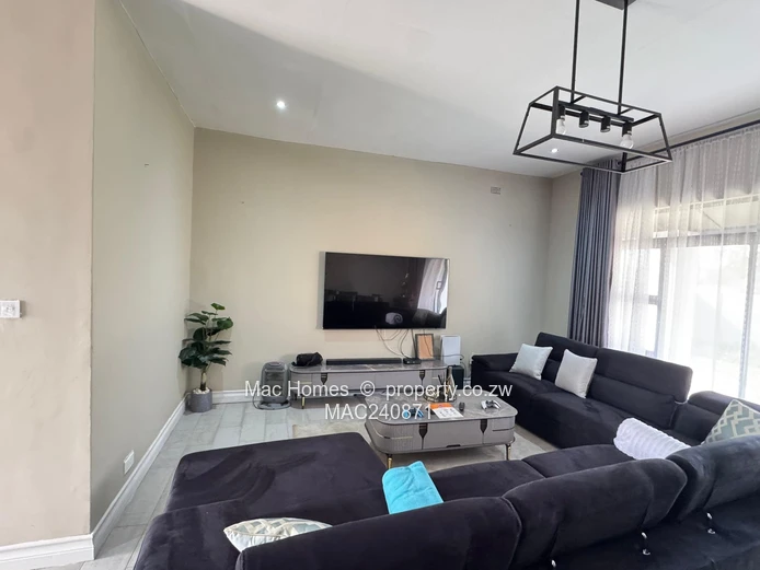 Greendale's Finest- Peakwood 3 bed Cluster