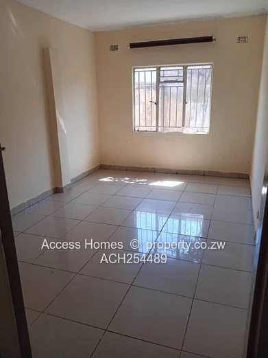 Zengeza 3 House for rent 