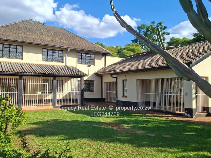 Marlborough Gem – Double Storey With Solar & Borehole