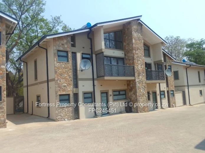 Newlands Fully Furnished Modern Townhouse 