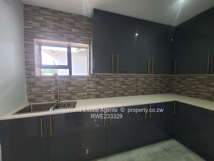 Exceptional 7-Bedroom Home with Agribusiness Potential – Ziko, Chitungwiza (Sole Mandate)