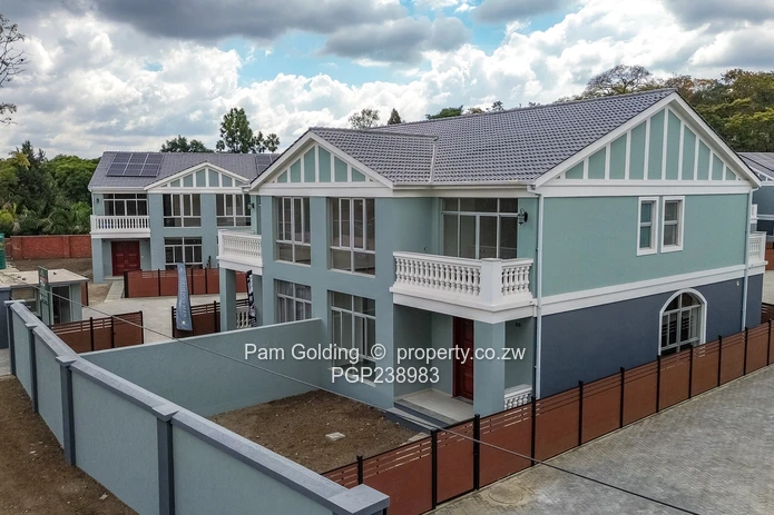 Luxury 4-Bedroom Duplexes in the Heart of Strathaven (Sole Mandate)