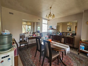 3 Bedroom Flat & Apartment