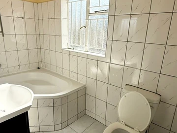 2 Bedroom Cottage