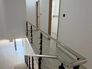 3 Bedroom Flat & Apartment