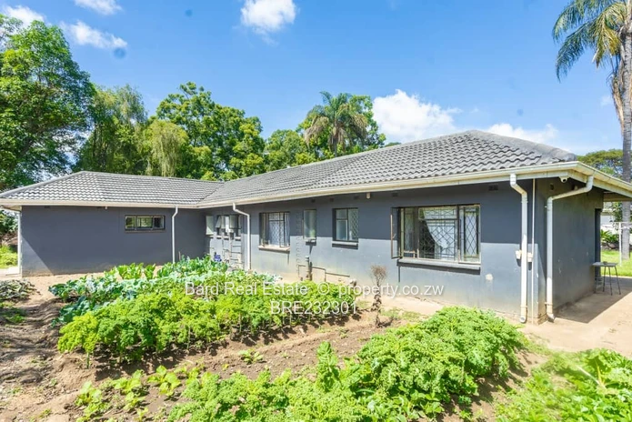 The Grange Harare North: 4-Bed on 4,612m² with Borehole (Sole Mandate)