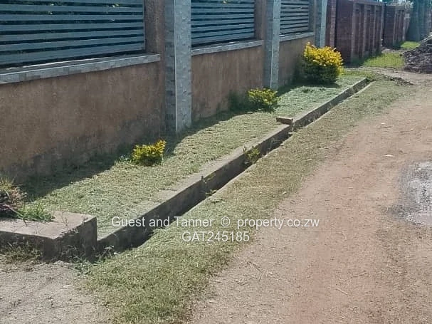 Neat cottage for sale in Sandton!