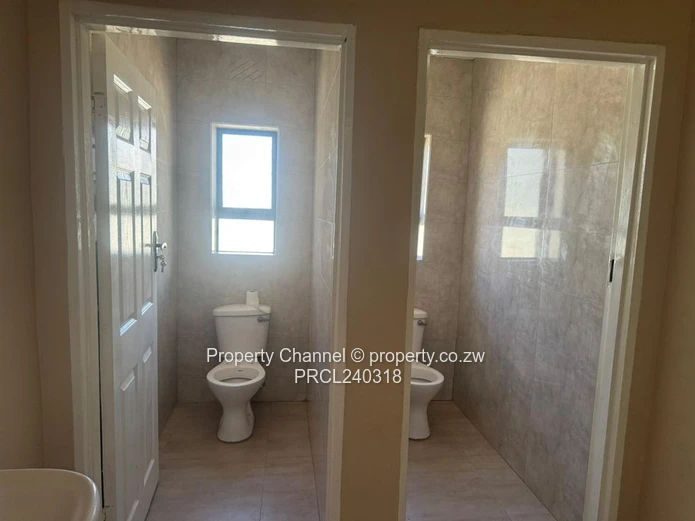 Versatile Commercial Property Near NRZ Industrial