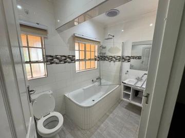 3 Bedroom Garden Flat