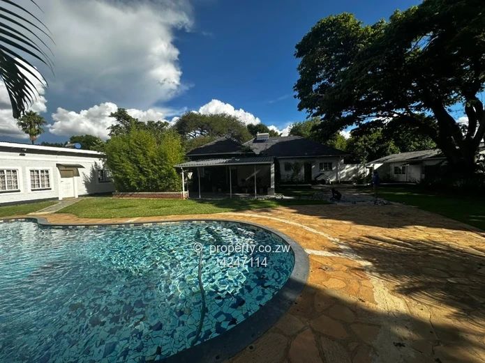 Eastlea 3 bedroomed house for sale 