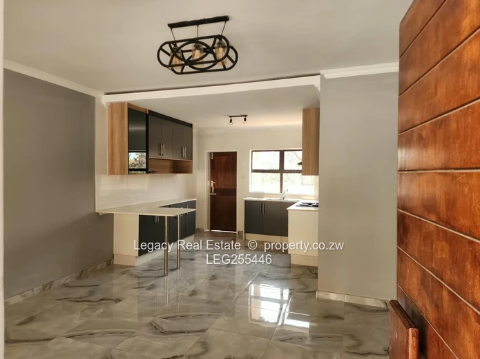 Chishawasha Cottage | Available 1 October
