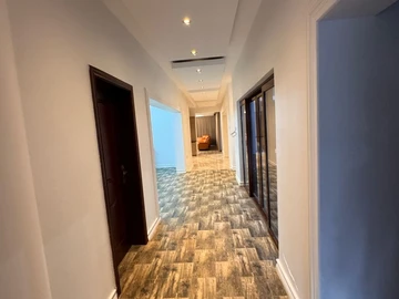 8 Bedroom House