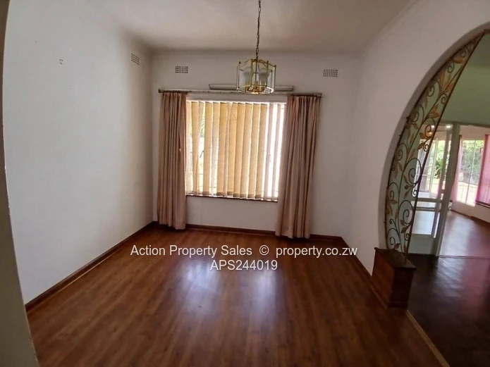 House In Milton Park To Rent! 