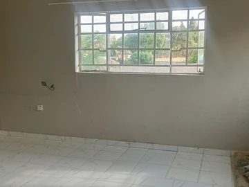 3 Bedroom Flat & Apartment