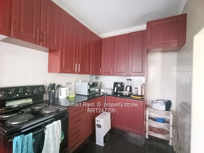 2 bed flat in Avonlea