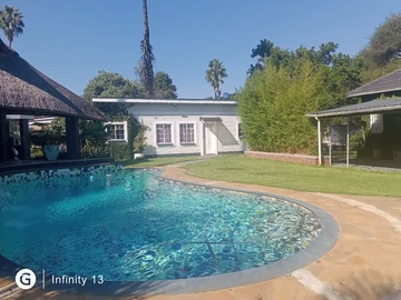 5 Bedroom House