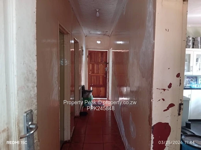 3-Bed House Manyame Park For Sale