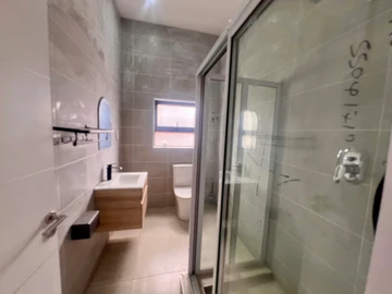 3 Bedroom Garden Flat