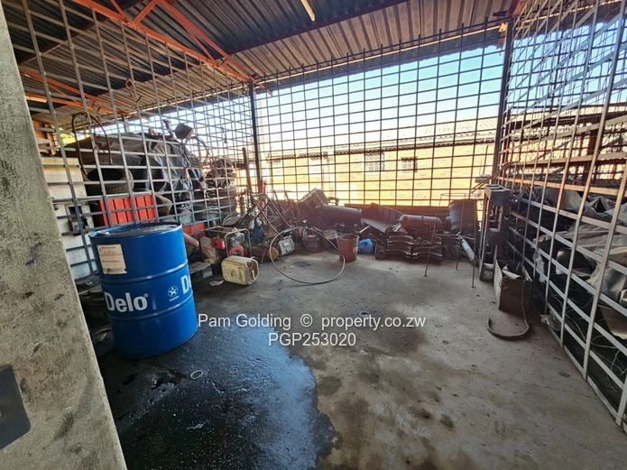 Conveniently Located Office And Warehouse Property
