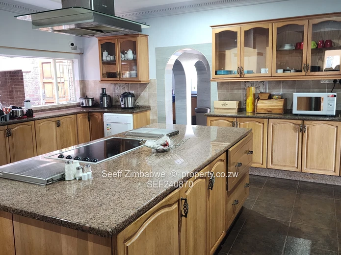 Stunning Double-Storey Home For Sale In Glen Lorne