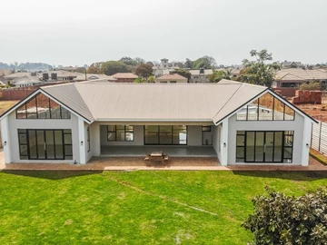 5 Bedroom House