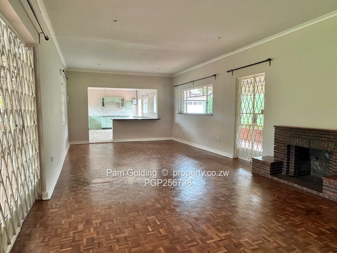 Renovated - 4 Bedroom Home - Greendale North