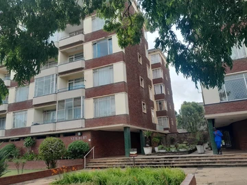 Flat & Apartment