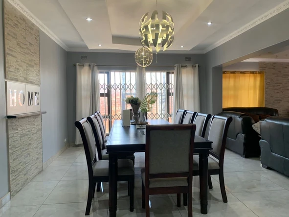5 Bedroom House