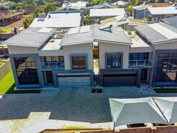 5 Bedroom Townhouse Complex