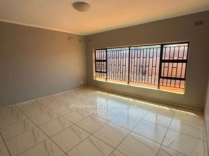 For Rent: 6-Bedroom Home | Mt Pleasant Heights | Us$1,600