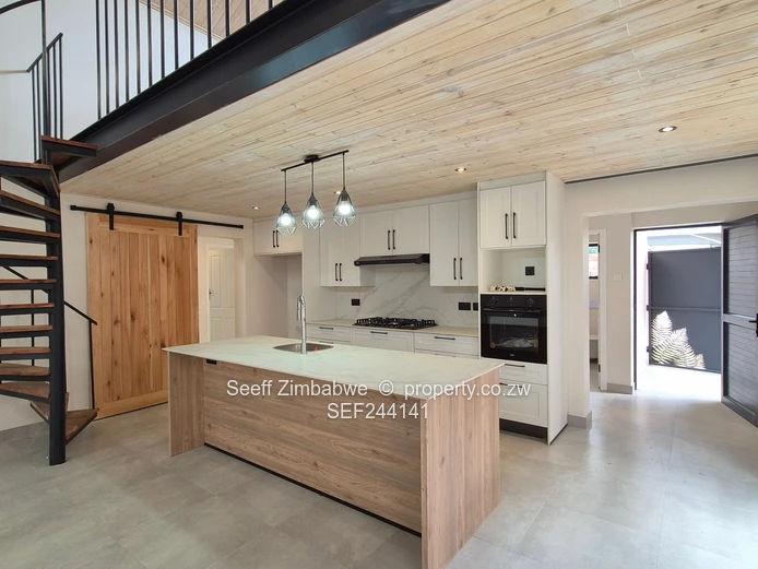 Elegant New Townhouses on Princess Drive, Newlands