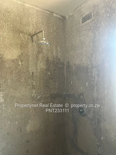 Solid neat family home!!!