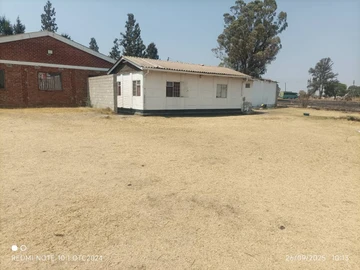 Commercial & Industrial Land