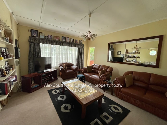 Well Kept Apartment in Harare Most Sought After Suburb  (Sole Mandate)