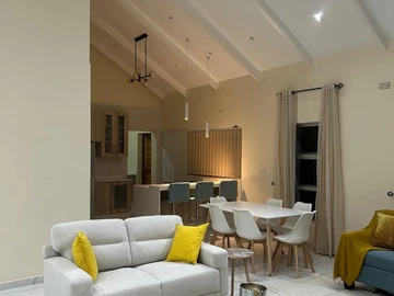 6 Unit Townhouse Complex