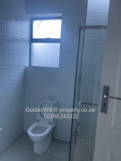 Borrowdale/ Pokugara Townhouse/ Villa for Rent 