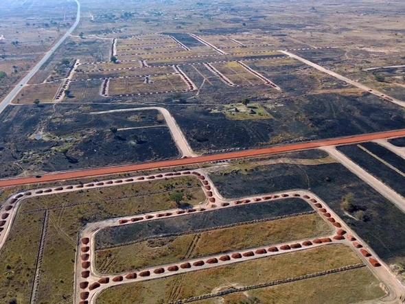 Land