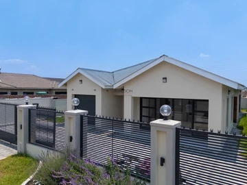 4 Bedroom House
