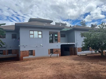 7 Bedroom Townhouse Complex